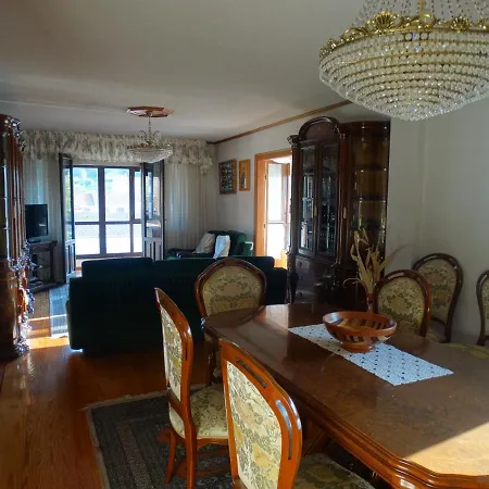 La Casa De La Carpinteria * Ренедо-де-Пьелагос